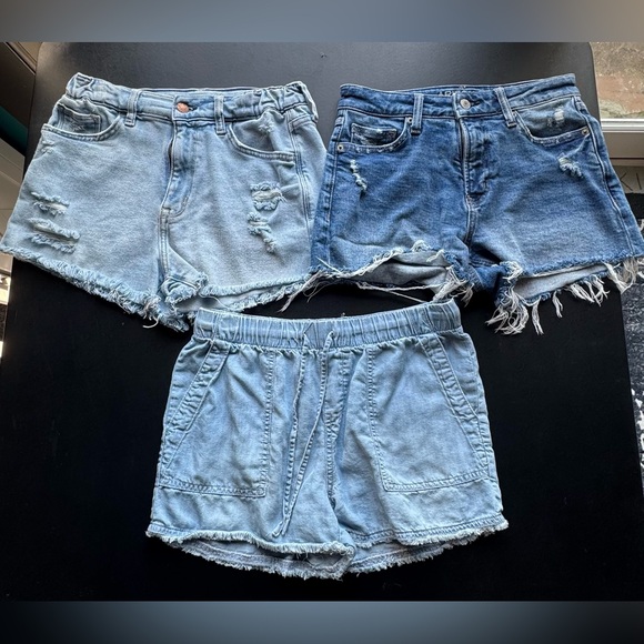 Arizona Jean Company Pants - Lot of 3 Women’s Arizona Jean Shorts Size 5
